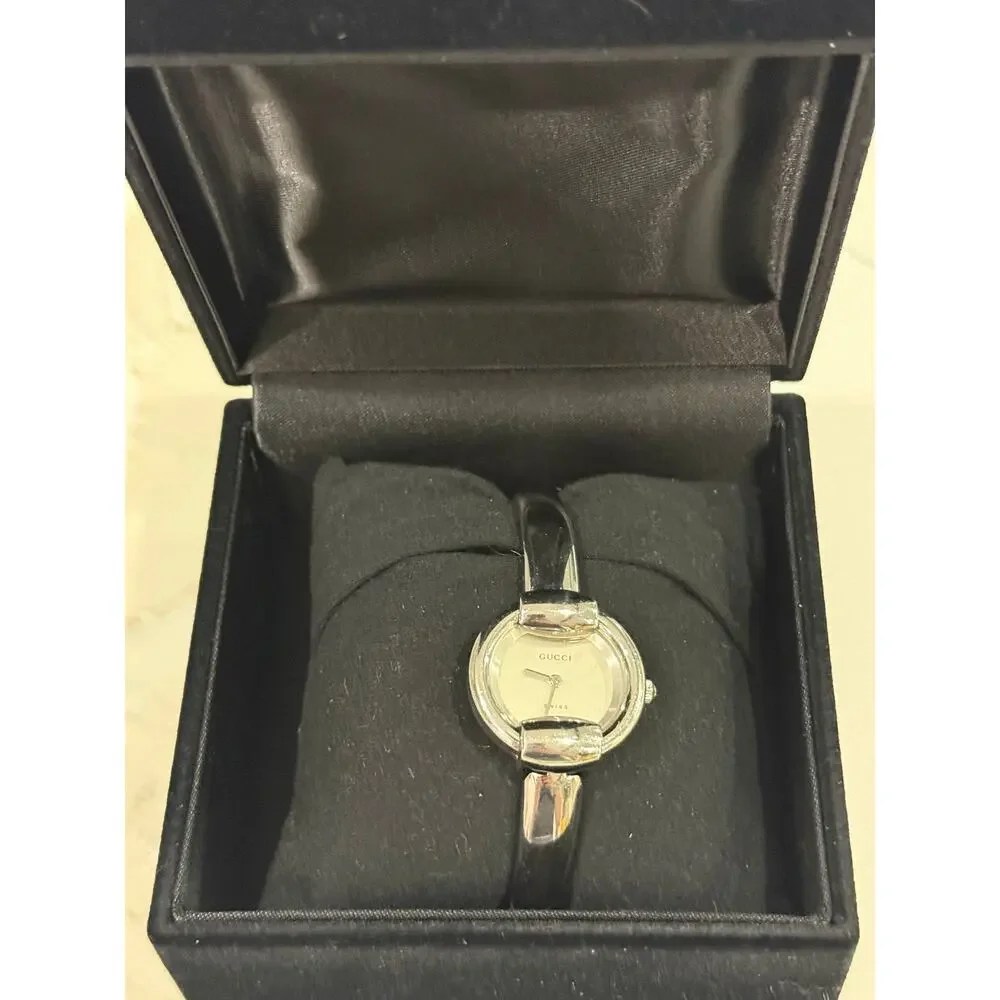 THIS ITEM HAS SOLD ELSEWHERE!!!! 🚨 Gucci 1400L Silver Quartz Watch - Picture 13 of 13